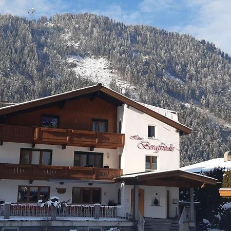 Hotel Haus Bergfriede Mayrhofen Exterior foto