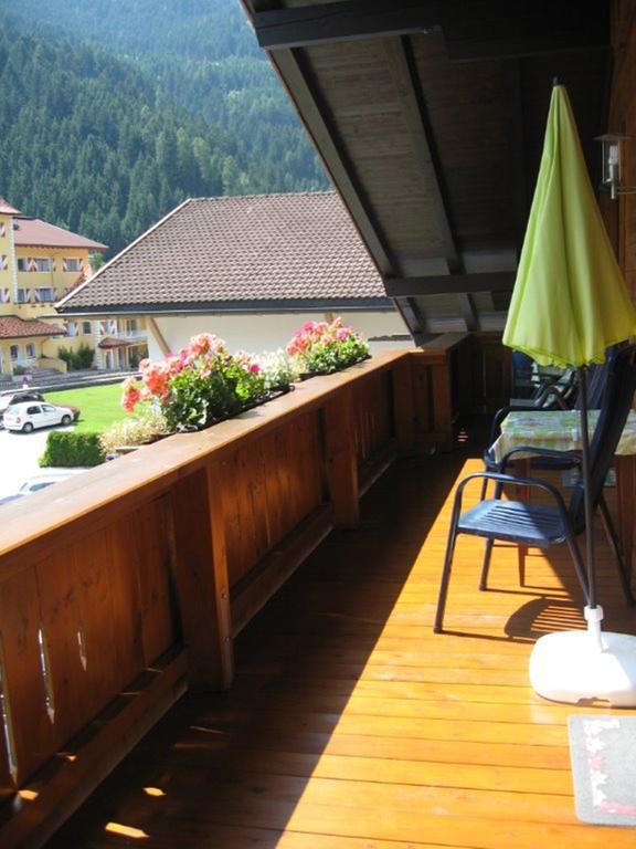 Hotel Haus Bergfriede Mayrhofen Exterior foto